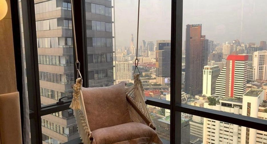 Wohnung zur Miete mit 1 Zimmer in Bang Rak, Bangkok