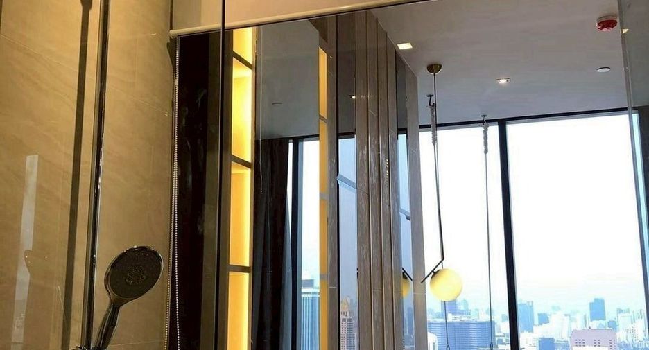 Wohnung zur Miete mit 1 Zimmer in Bang Rak, Bangkok