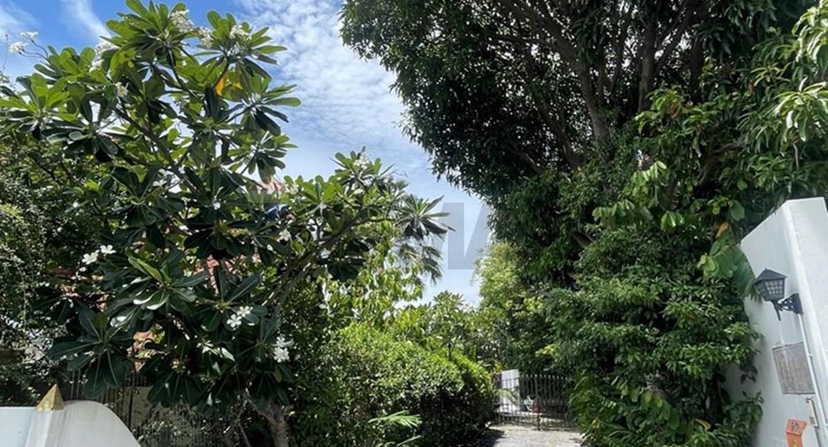 For sale 3 bedrooms villa in Ko Samui, Surat Thani