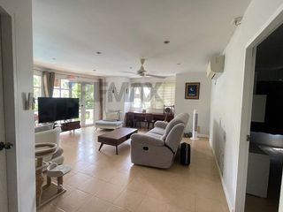 For sale 3 bedrooms villa in Ko Samui, Surat Thani
