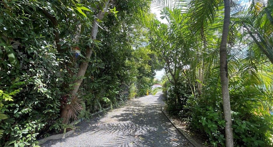 For sale 3 bedrooms villa in Ko Samui, Surat Thani