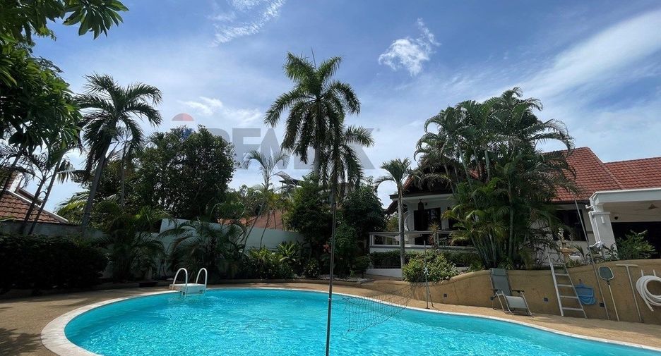For sale 3 bedrooms villa in Ko Samui, Surat Thani