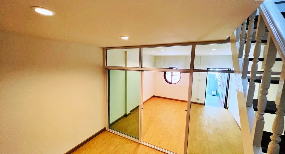 For sale 2 bedrooms townhouse in Bang Bua Thong, Nonthaburi