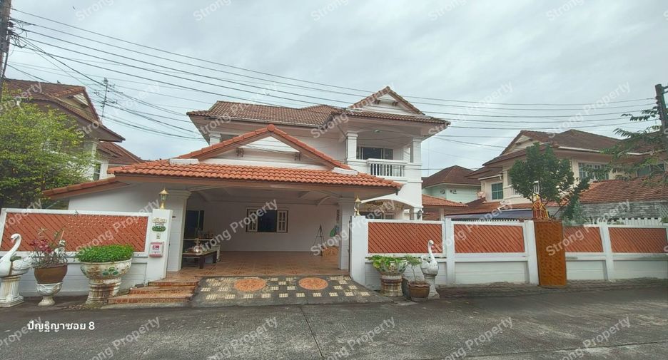 Haus zum Kauf mit 4 Zimmer in Min Buri, Bangkok