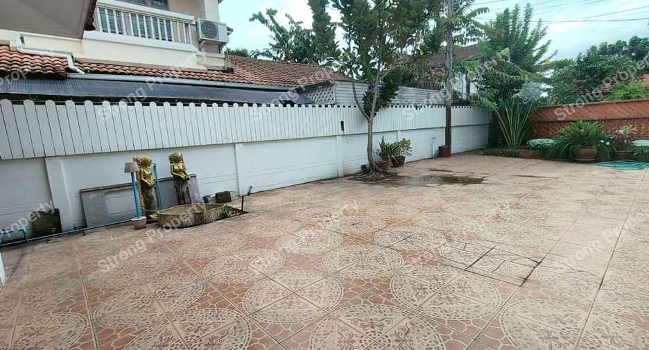 Haus zum Kauf mit 4 Zimmer in Min Buri, Bangkok