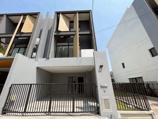 Haus zum Kauf mit 3 Zimmer in Bang Kruai, Nonthaburi