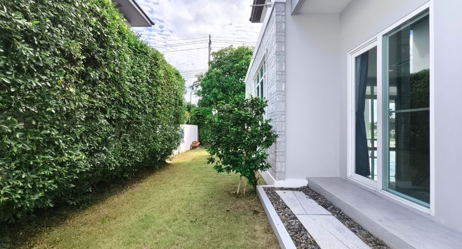 À louer et à vendre 4 chambres maison à Bang Bua Thong, Nonthaburi