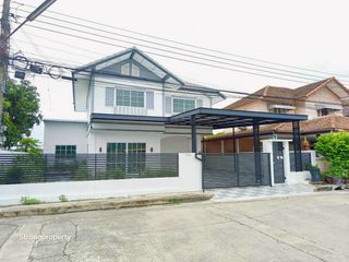 Casa en venta de 4 habitaciones en Khlong Sam Wa, Bangkok