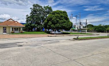 Grundstück zum Kauf in Mueang Lop Buri, Lopburi
