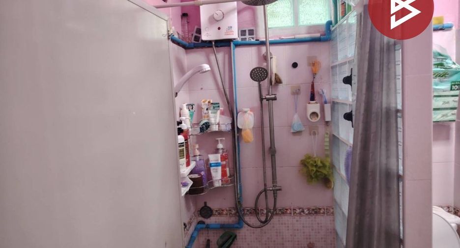 À vendre 2 chambres maison à Mueang Nakhon Sawan, Nakhon Sawan