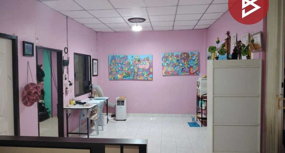 À vendre 2 chambres maison à Mueang Nakhon Sawan, Nakhon Sawan