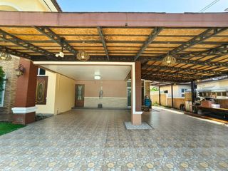 Haus zum Kauf mit 3 Zimmer in Min Buri, Bangkok