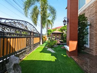 Haus zum Kauf mit 3 Zimmer in Min Buri, Bangkok