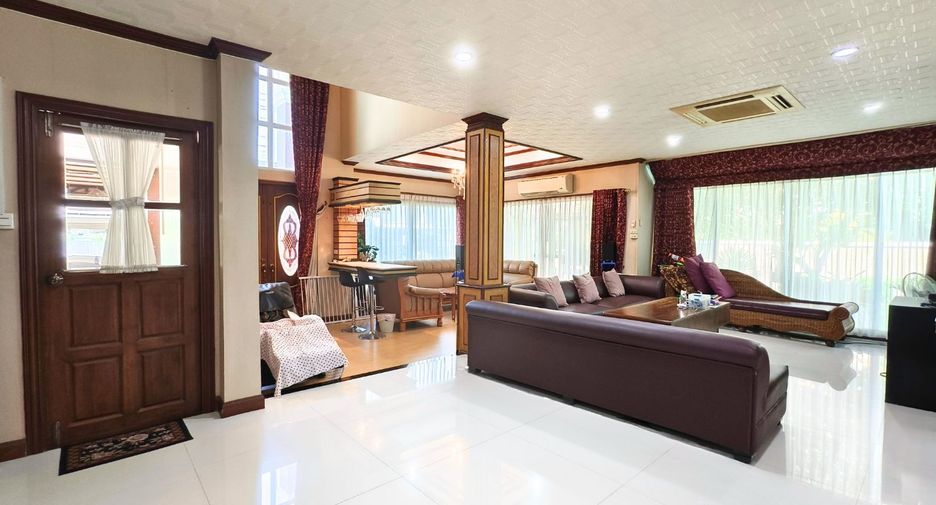 Haus zum Kauf mit 3 Zimmer in Min Buri, Bangkok