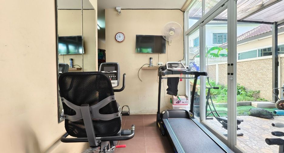Haus zum Kauf mit 3 Zimmer in Min Buri, Bangkok