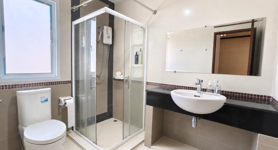 Haus zum Kauf mit 3 Zimmer in Min Buri, Bangkok
