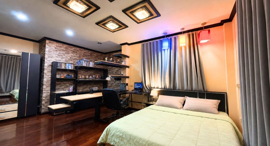 Haus zum Kauf mit 3 Zimmer in Min Buri, Bangkok