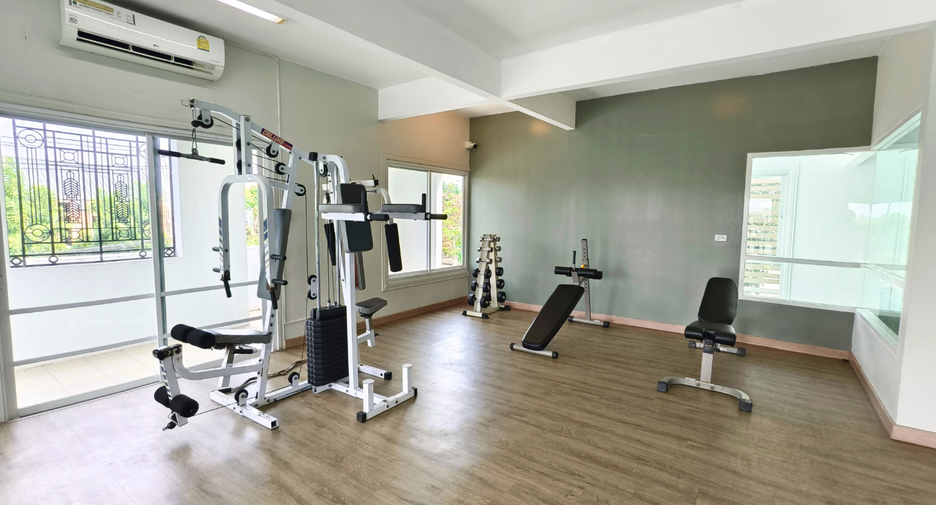 For rent and for sale 3 bedrooms house in Lat Krabang, Bangkok