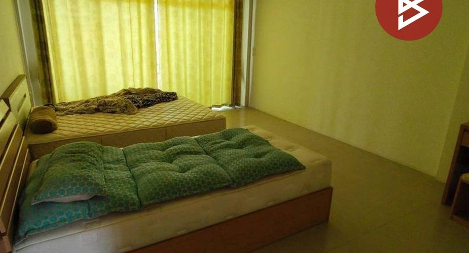 For sale 3 bedrooms retail Space in Mueang Rayong, Rayong