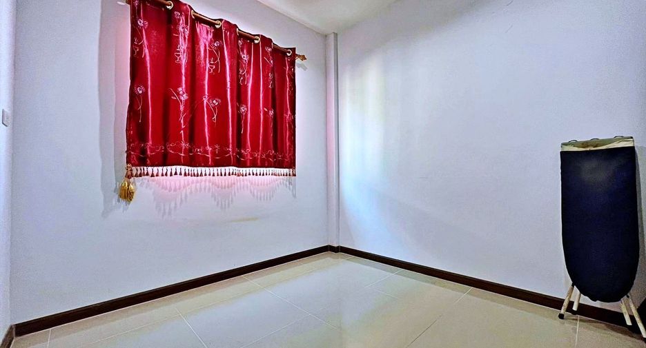 ขาย 6 ห้องนอน ทาวน์เฮ้าส์ ใน ธัญบุรี, ปทุมธานี