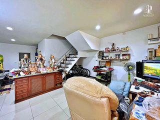 ขาย 6 ห้องนอน ทาวน์เฮ้าส์ ใน ธัญบุรี, ปทุมธานี