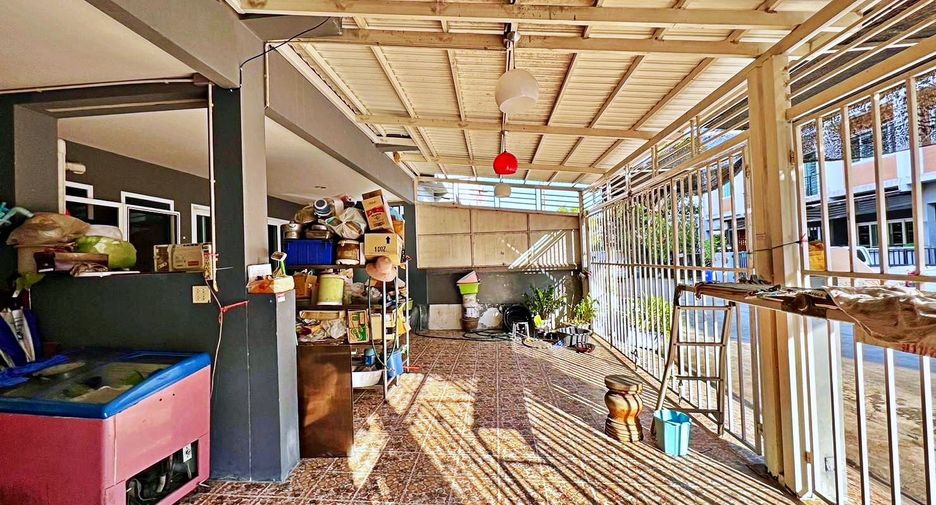 ขาย 6 ห้องนอน ทาวน์เฮ้าส์ ใน ธัญบุรี, ปทุมธานี
