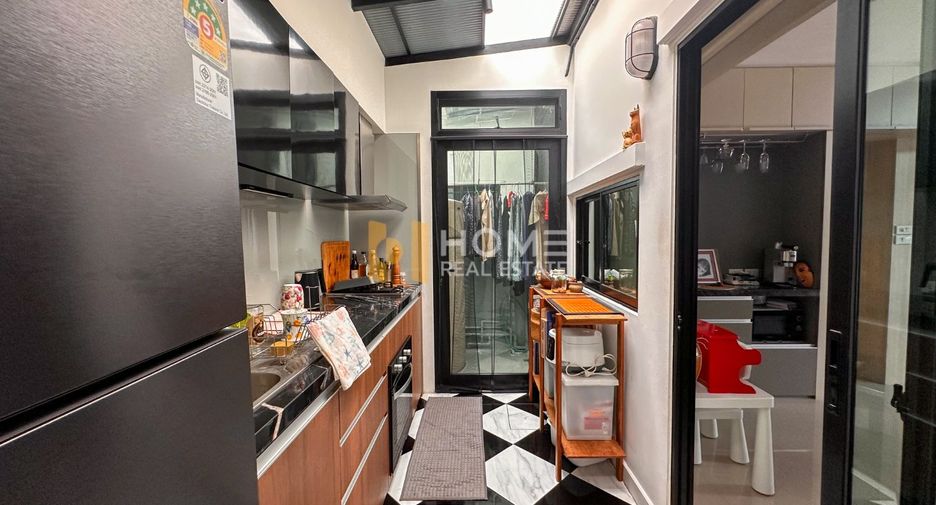 Reihenhaus zum Kauf mit 3 Zimmer in Bang Kruai, Nonthaburi