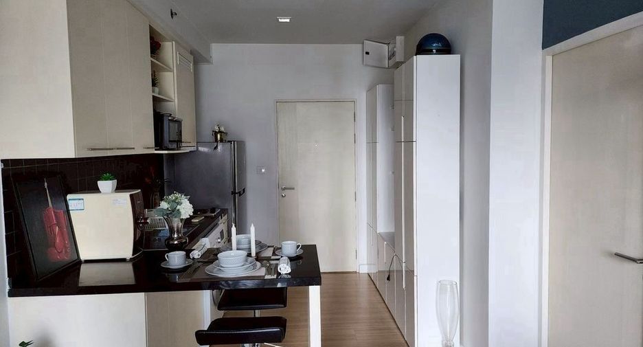 For sale 1 Beds condo in Sathon, Bangkok
