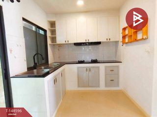 Casa adosada en venta de 2 habitaciones en Bang Sao Thong, Samut Prakan