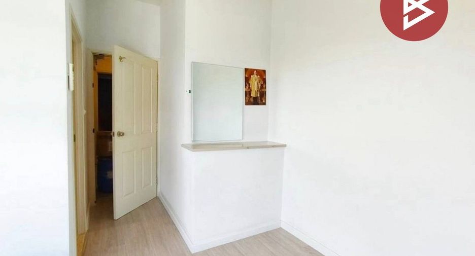 Casa adosada en venta de 2 habitaciones en Bang Sao Thong, Samut Prakan