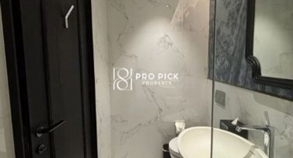 For rent 2 ベッドルーム condo in Khlong Toei, Bangkok