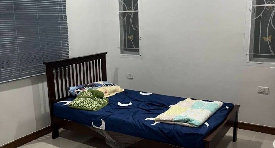 For sale 3 bedrooms house in Khlong Luang, Pathum Thani