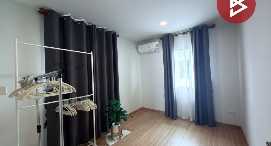 À vendre 3 chambres maison à Phan Thong, Chonburi