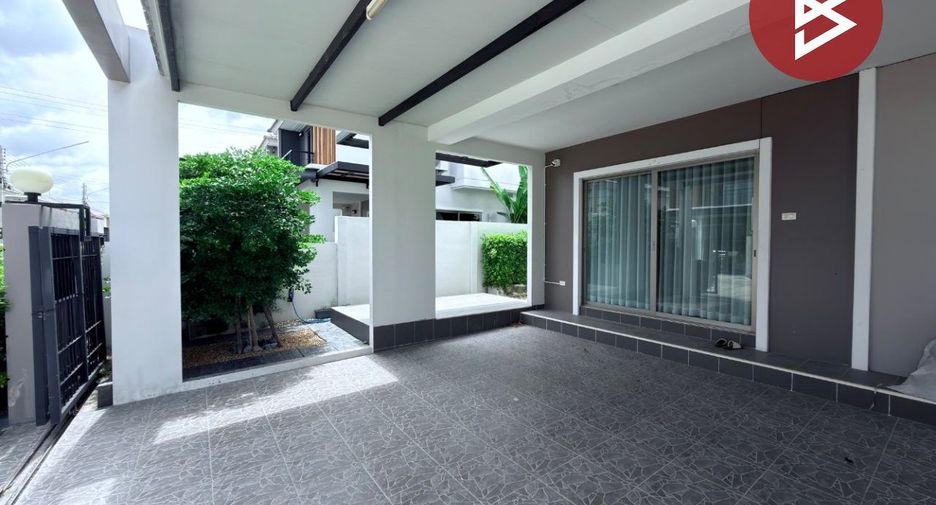À vendre 3 chambres maison à Phan Thong, Chonburi