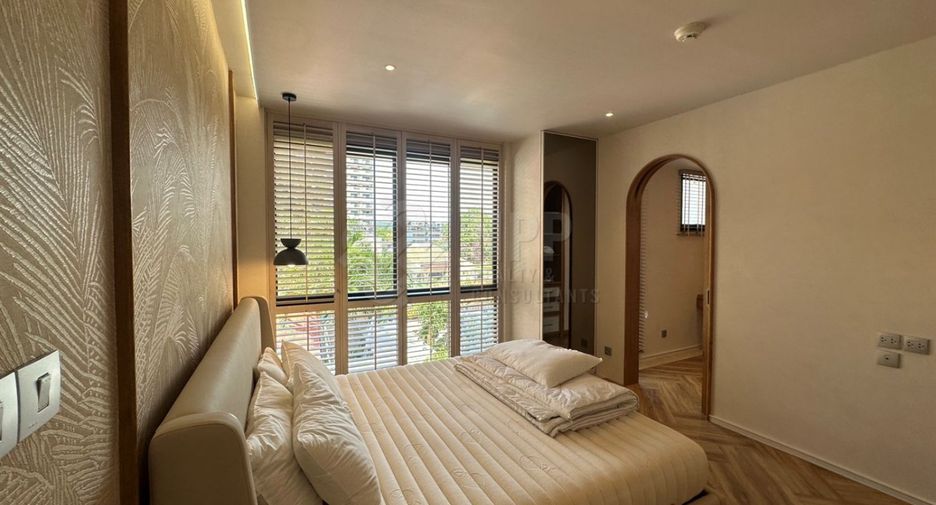 For rent 2 bedrooms condo in Hua Hin, Prachuap Khiri Khan