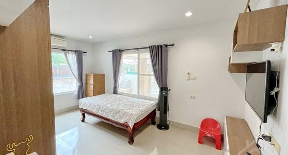 Casa en venta de 4 habitaciones en Khlong Sam Wa, Bangkok