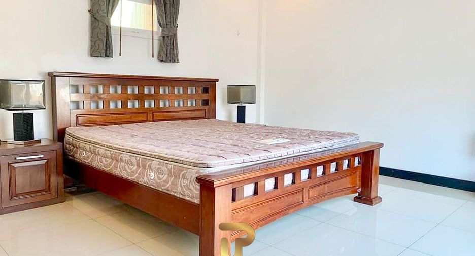For sale 3 bedrooms villa in Bang Lamung, Chonburi