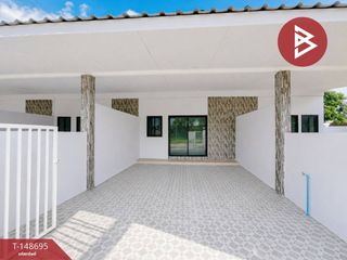 For sale 2 bedrooms townhouse in Bang Phae, Ratchaburi
