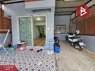 À vendre 2 chambres maison à Ban Bueng, Chonburi