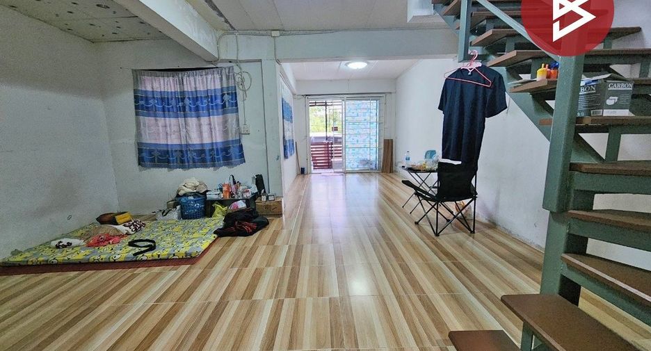À vendre 2 chambres maison à Ban Bueng, Chonburi