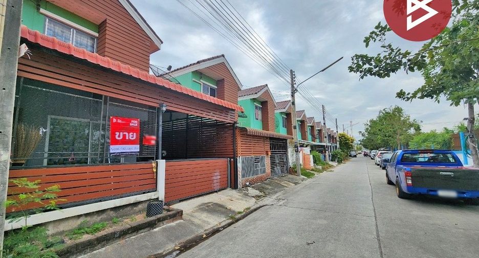 À vendre 2 chambres maison à Ban Bueng, Chonburi