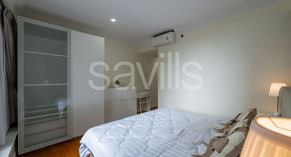 For rent 2 bedrooms condo in Sathon, Bangkok