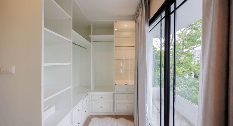 For rent 3 bedrooms house in Mueang Chiang Mai, Chiang Mai