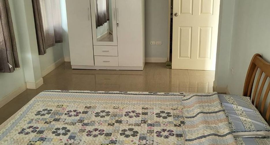 For rent 3 bedrooms house in Mueang Chiang Mai, Chiang Mai