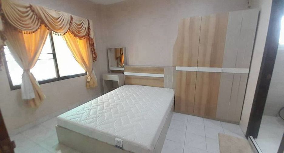 Villa zur Miete mit 4 Zimmer in Bang Lamung, Chonburi