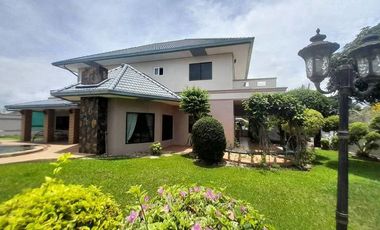Villa zur Miete mit 4 Zimmer in Bang Lamung, Chonburi