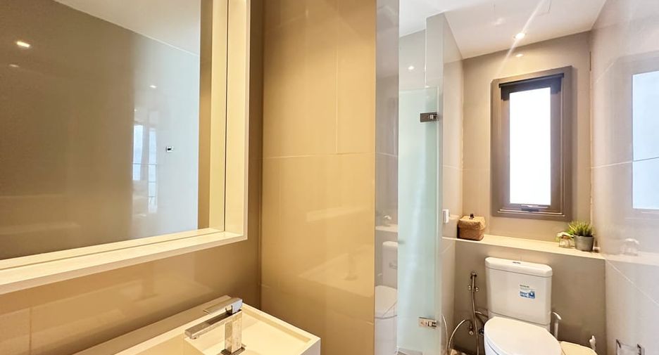 À louer 2 chambres condo à Bang Lamung, Chonburi