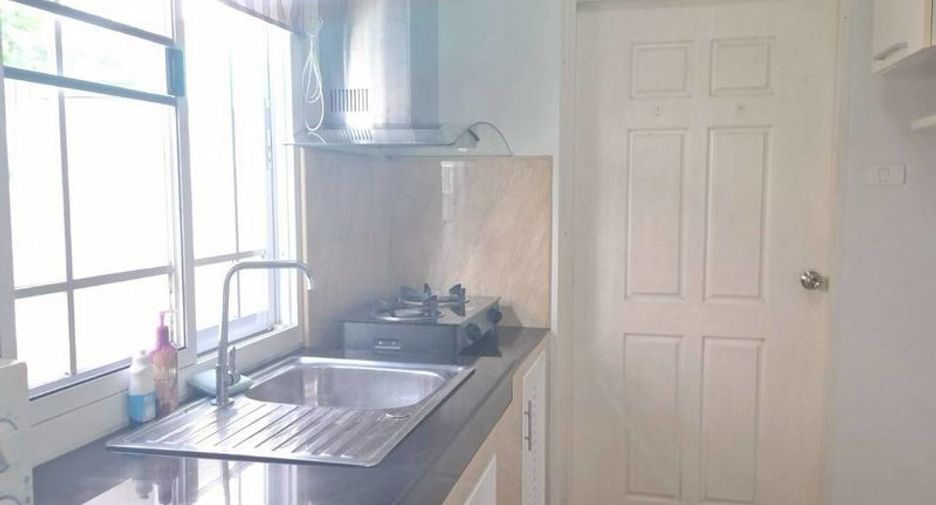 For rent 3 bedrooms house in Mueang Chiang Mai, Chiang Mai