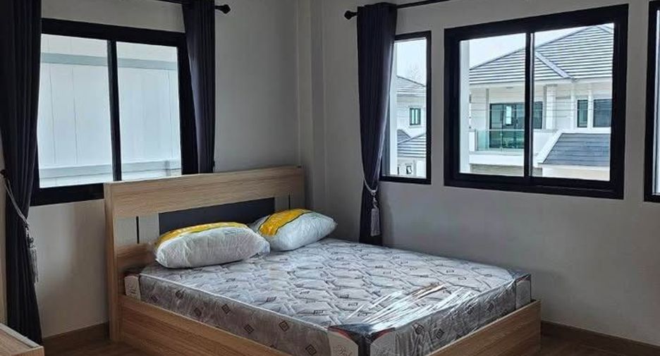 Casa en alquiler de 3 habitaciones en Saraphi, Chiang Mai