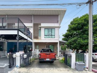 For sale 3 ベッドルーム townhouse in Bang Kruai, Nonthaburi